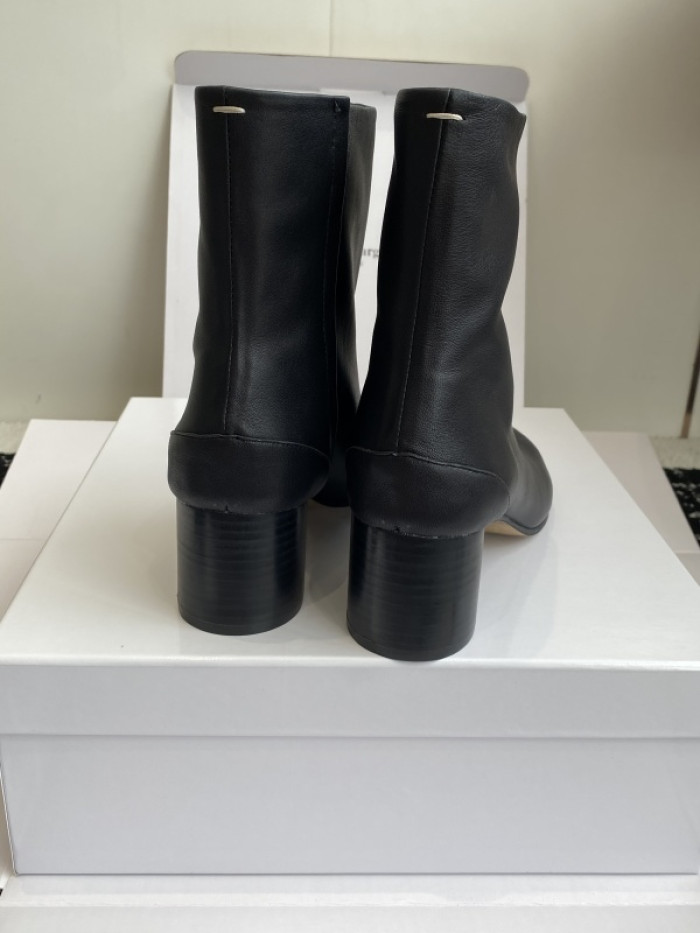 ma1s0n Marg*e1a boots