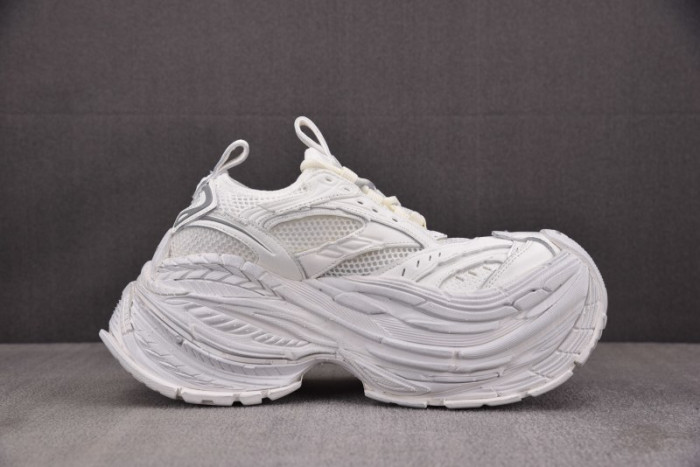 BL Platform White 25092414