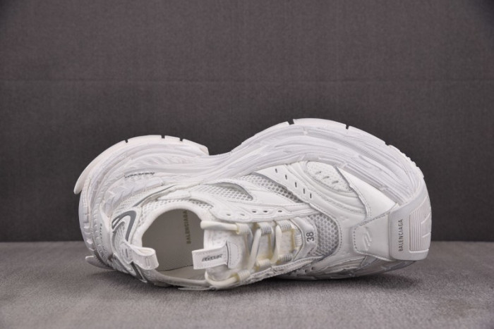 BL Platform White 25092414