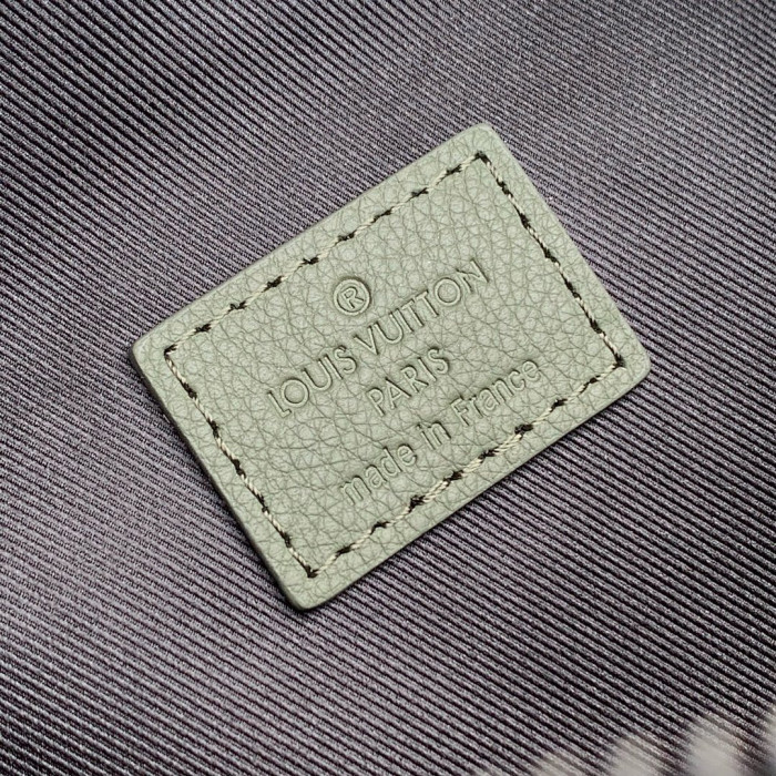 LU VI BAG 44 x 15 x 9 cm