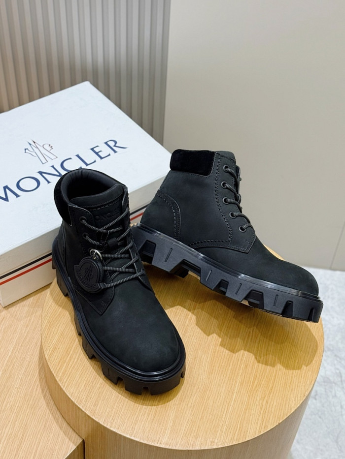 M0NCLER BOOTS