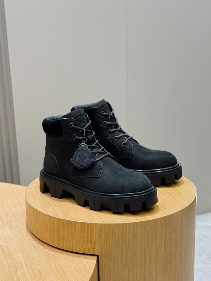 M0NCLER BOOTS