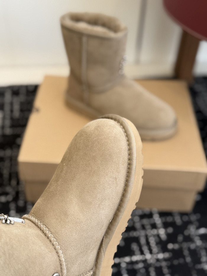 UGG X CHAR0M HEART BOOTS