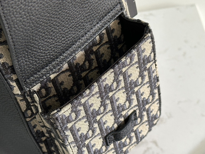 D1OR BAG 33x47x13.5cm