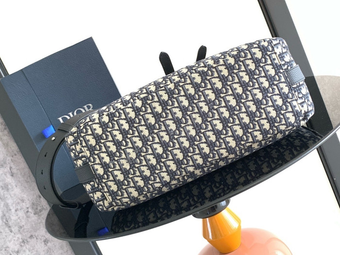 D1OR BAG 40x29.5x16cm