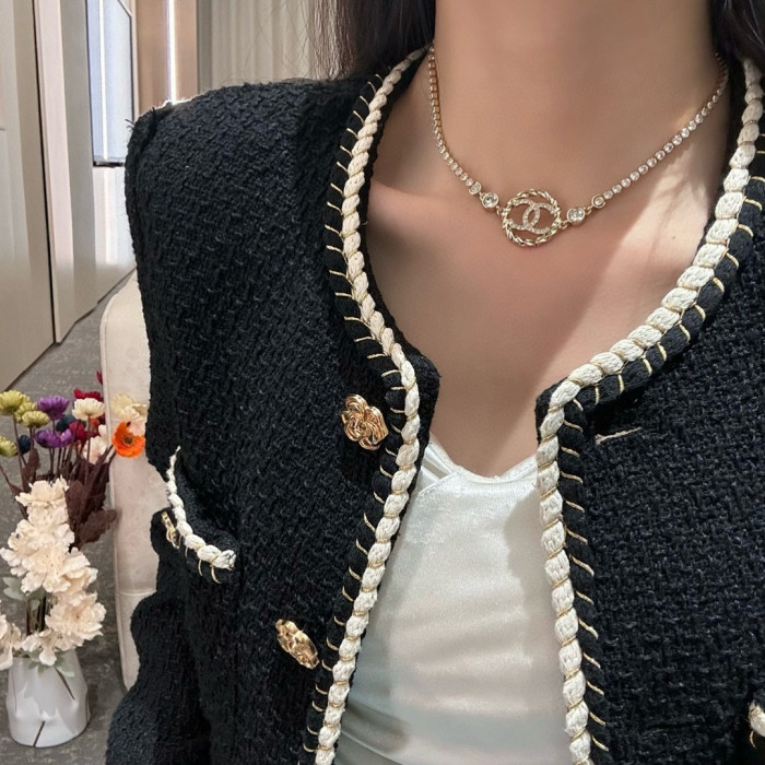 CHNEL NECKLACE
