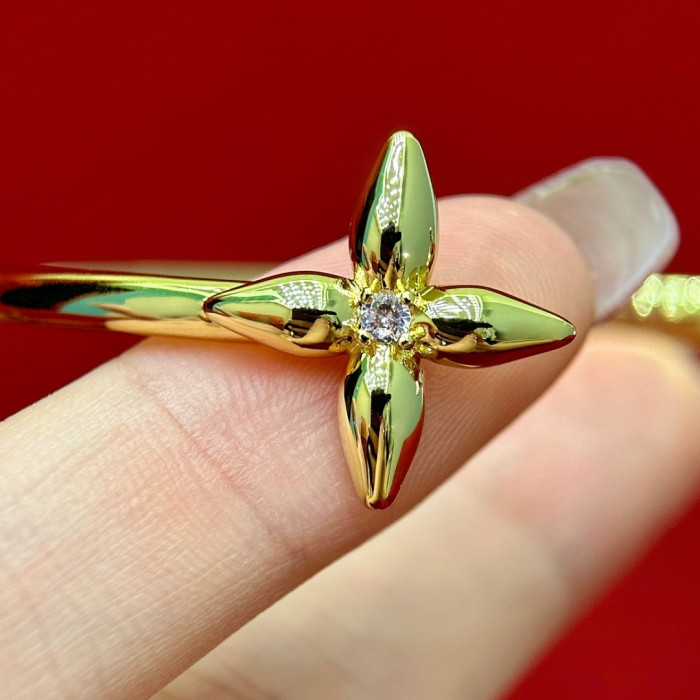 l0vis Vvtt0n bracelet