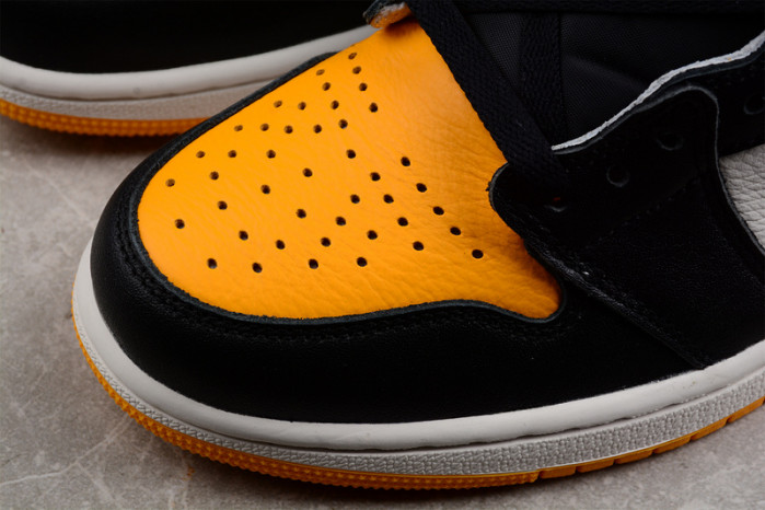 jordan 1 retro high 85 “yellow toe” 555088-711
