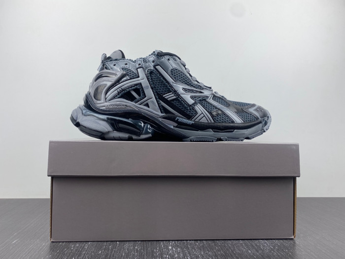 bl runner trainers sneakers