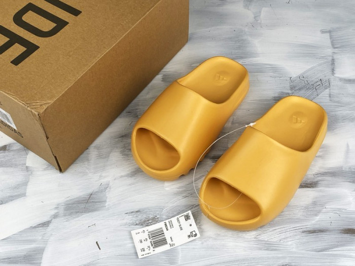 Y**zy slide desert sand - fw6344