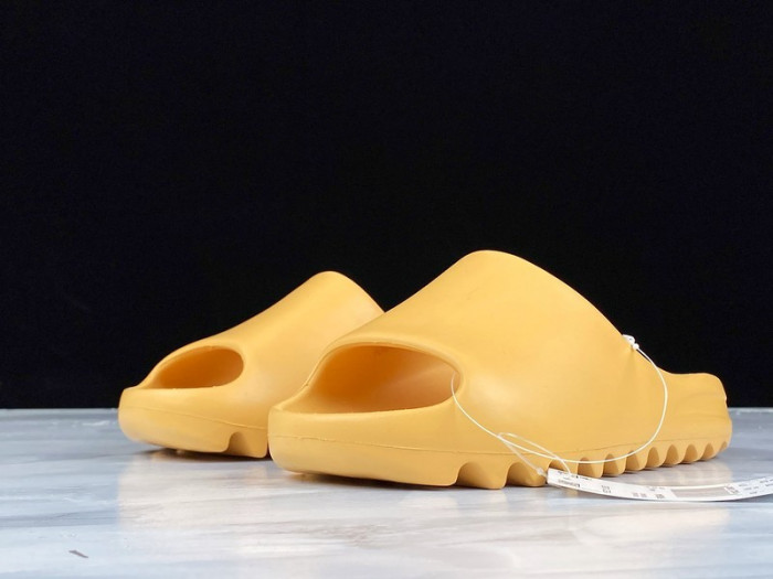 Y**zy slide desert sand - fw6344