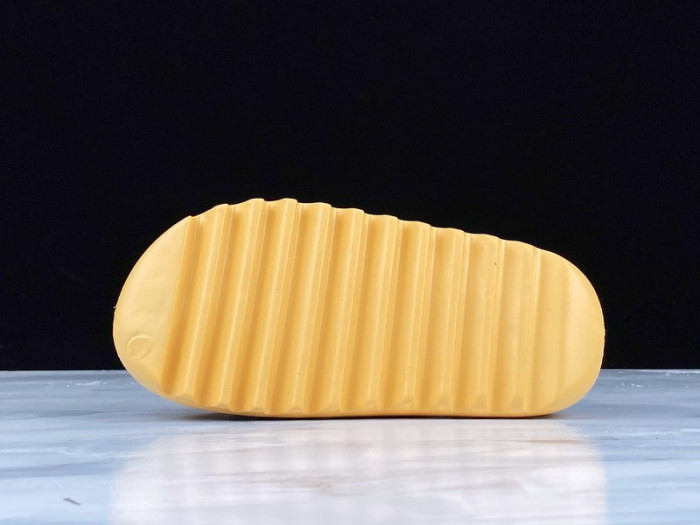 Y**zy slide desert sand - fw6344