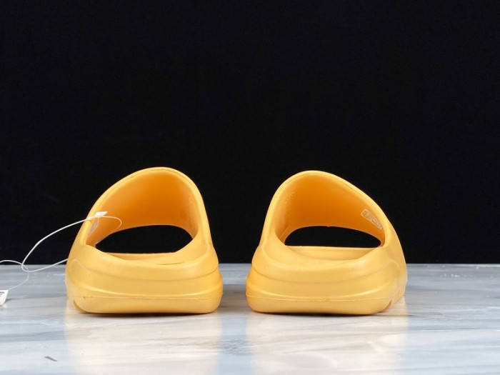 Y**zy slide desert sand - fw6344