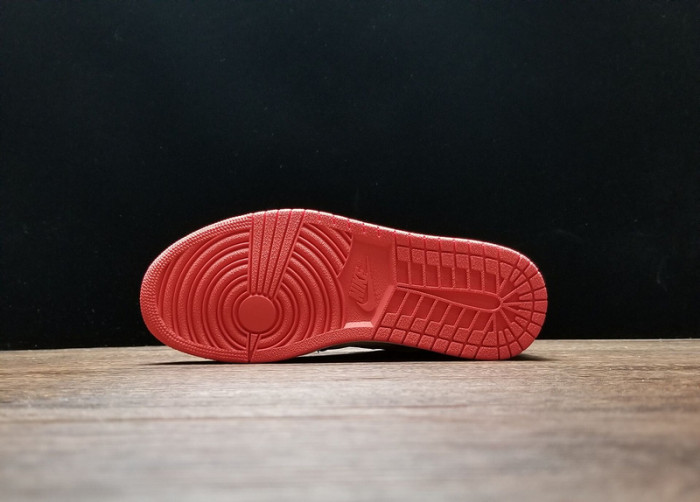 AIR JORDAN 1 RETRO TRACK RED 555088 -112