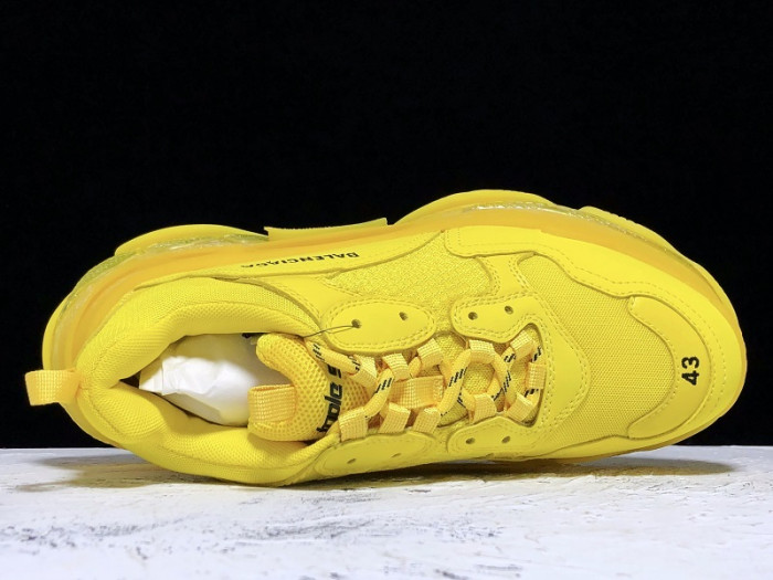 bl triple s