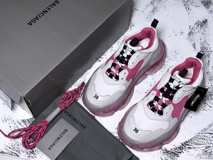 bl triple s