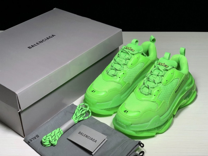 bl triple s