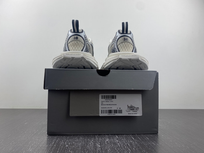 bl 3xl sneaker