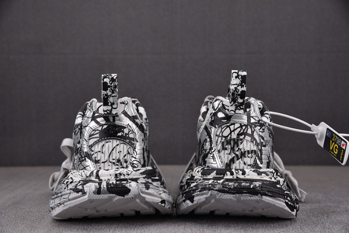 bl 3xl sneaker