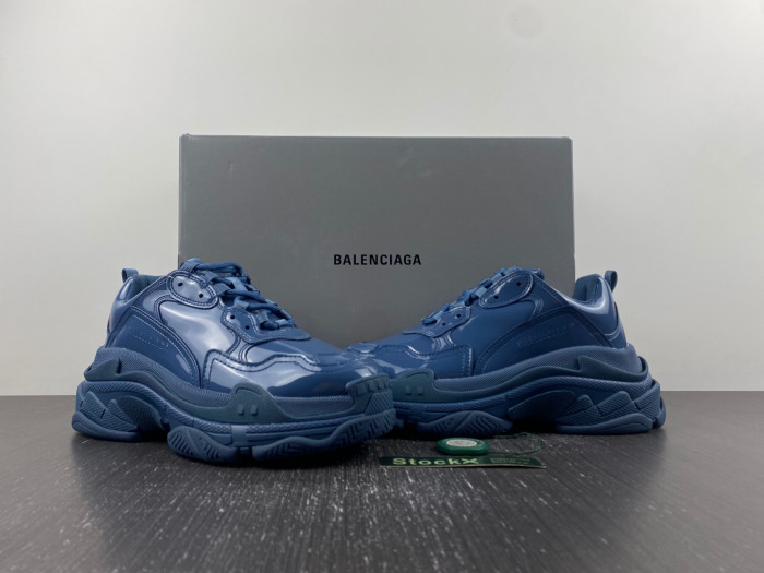 bl triple s trainers sneakers 734954 w2paa 4000