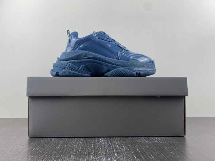 bl triple s trainers sneakers 734954 w2paa 4000