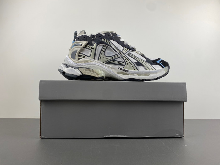 bl runner trainers sneakers