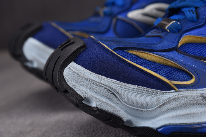 bl 3xl sneaker
