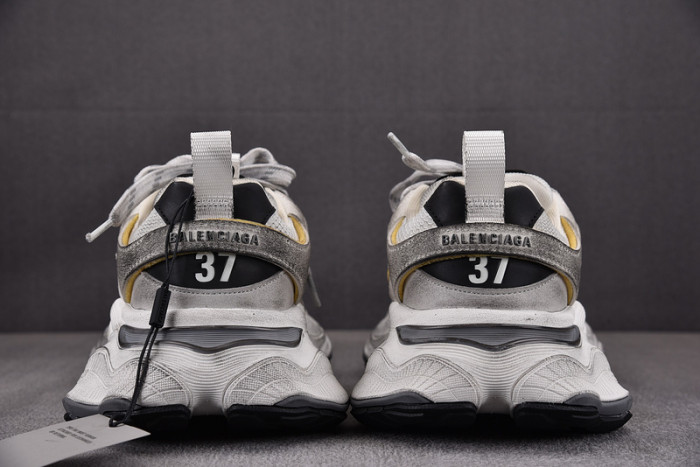 bl 3xl sneaker