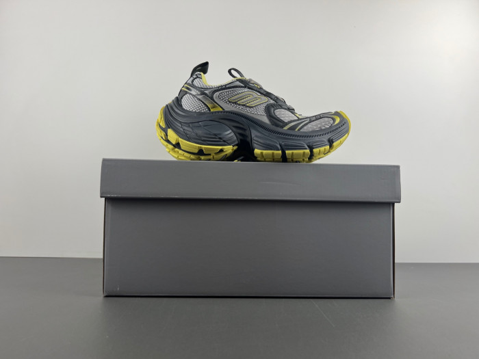 bl 10xl speed trainer sneaker