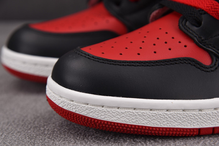 Air Jordan 1 Retro 85
