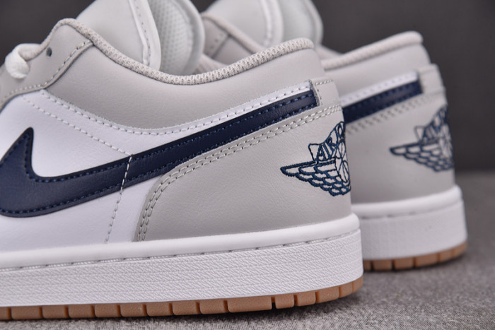 Air Jordan 1 Low