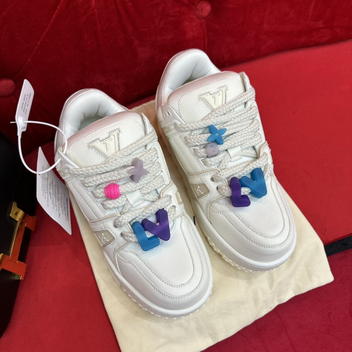 lovt sneaker