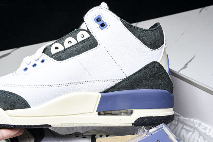 AIR JORDAN 3 OG "DIFFUSED BLUE" HV8571-100