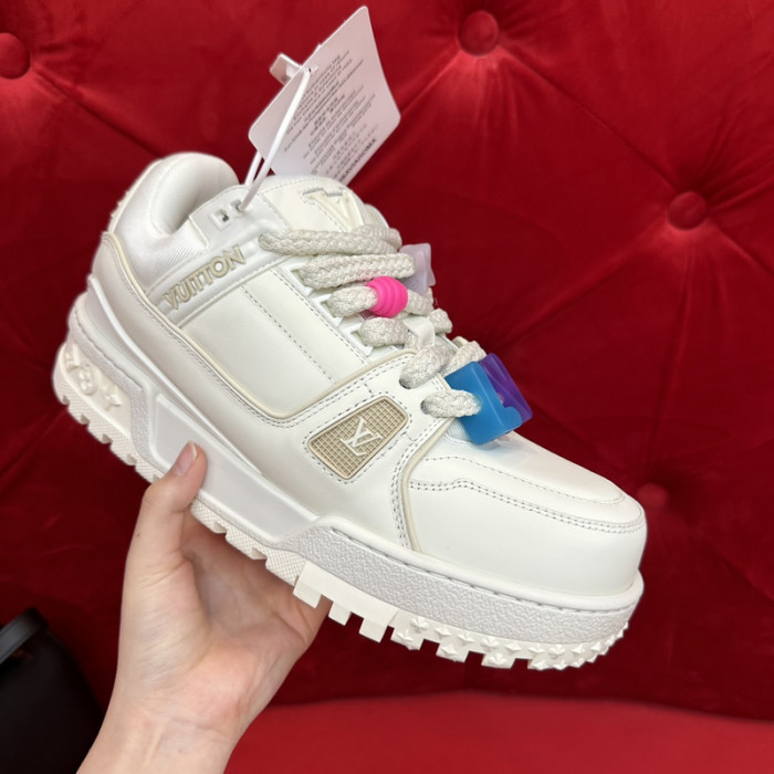 lovt sneaker