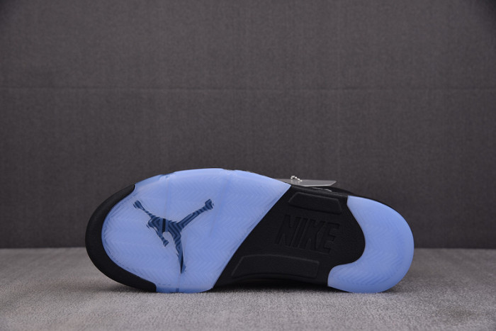 AIR JORDAN 5 BLACK METALLIC REIMAGINED HF3975-001