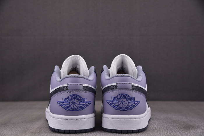 Air Jordan 1 Low