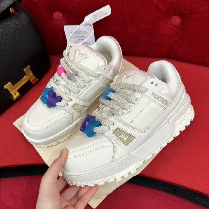 lovt sneaker