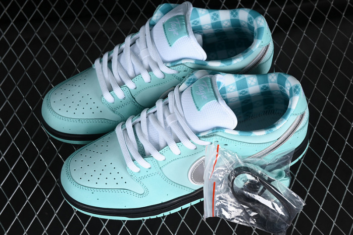 concepts x T*f*ny co. x nike sb dunk low bv1310-402