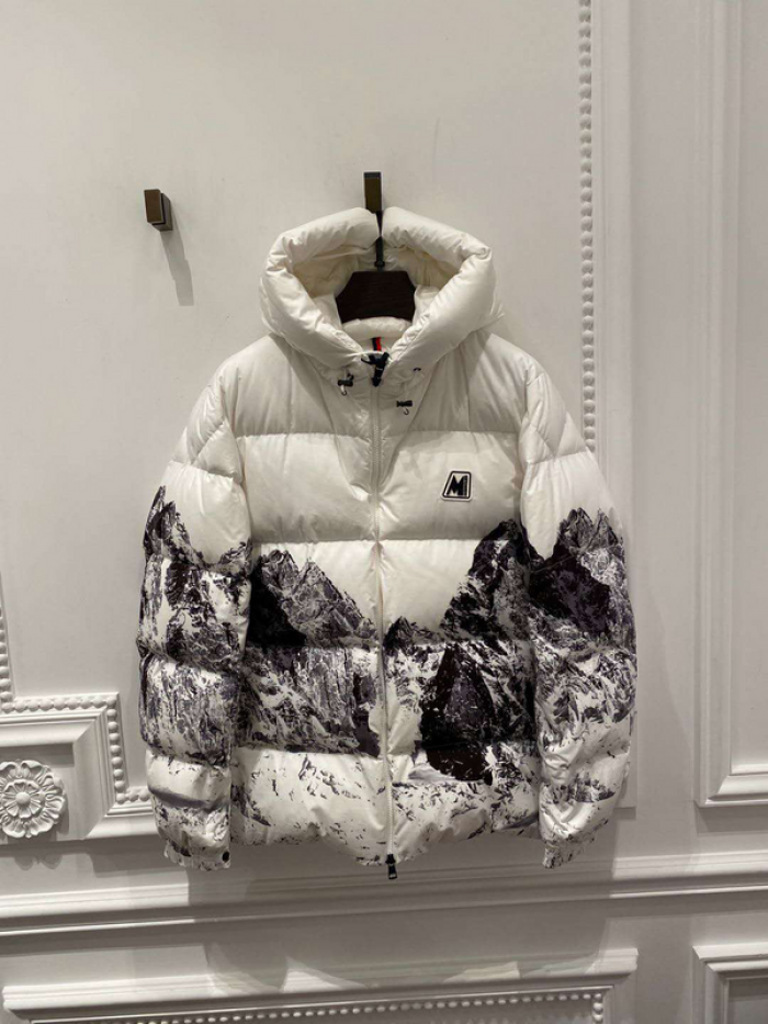 m0ncler coat