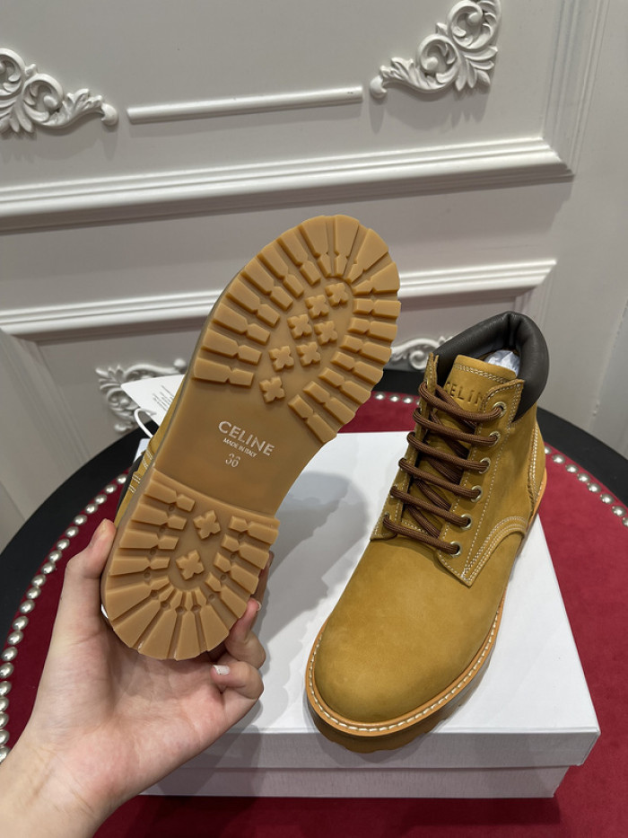 clin boots