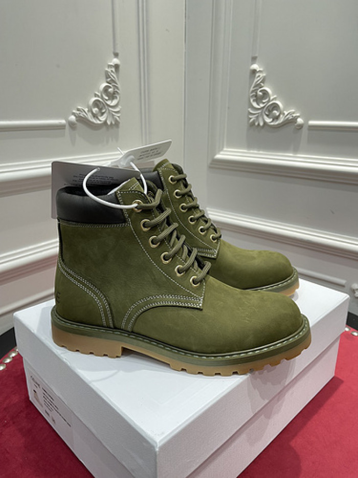 clin boots
