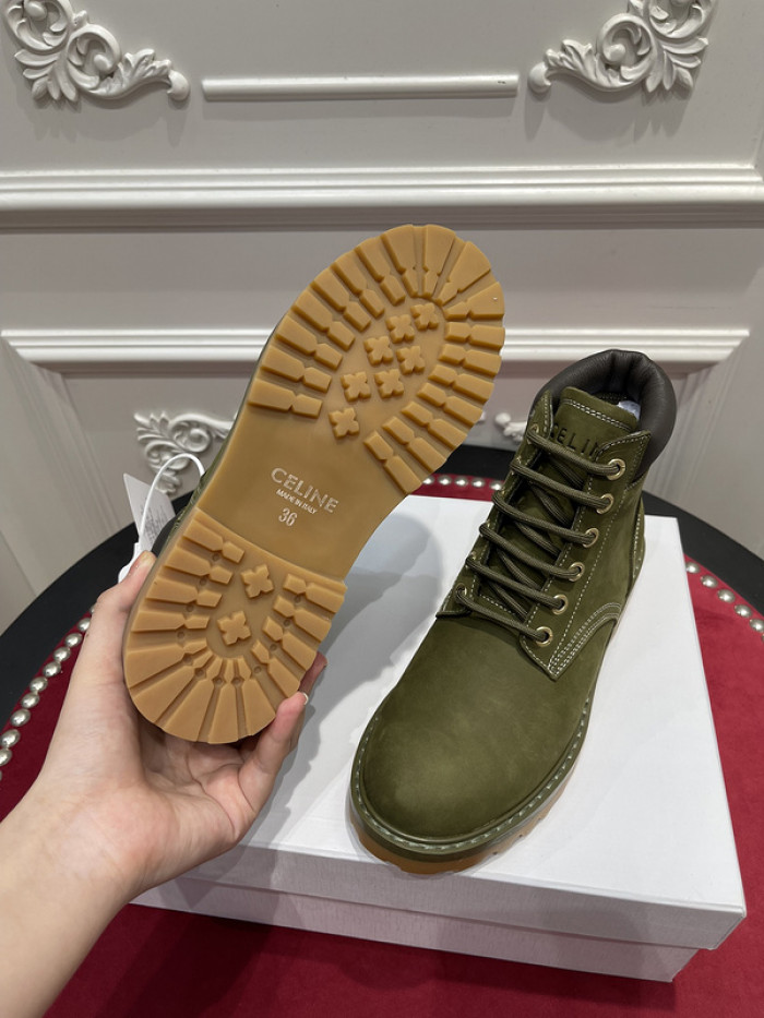 clin boots