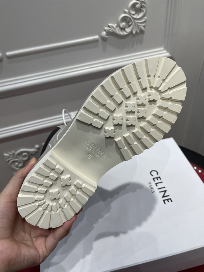 clin boots