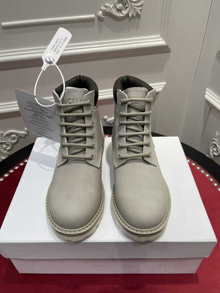 clin boots