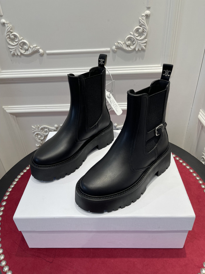 clin boots