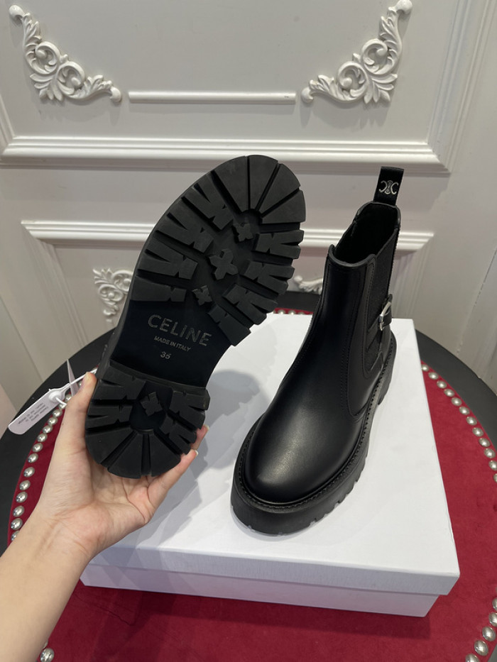 clin boots