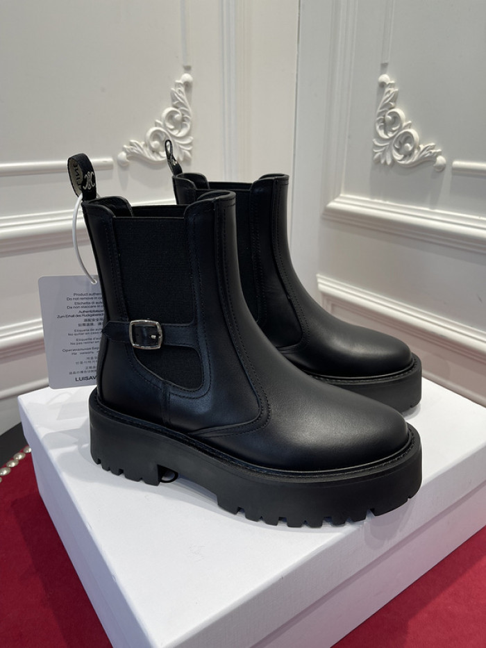 clin boots