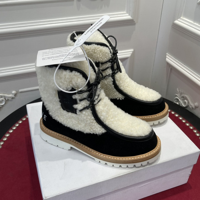 clin boots
