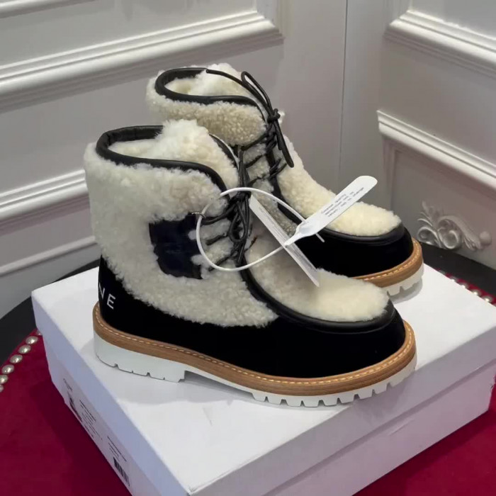 clin boots