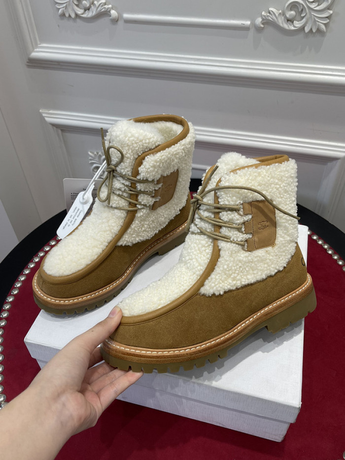 clin boots